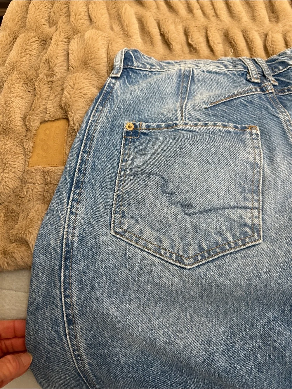 NWT… Free people barrel jeans - Picture 12 of 14